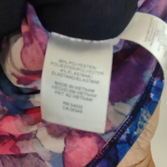 Colorful Abstract Print Dress - Picture 2 of 4